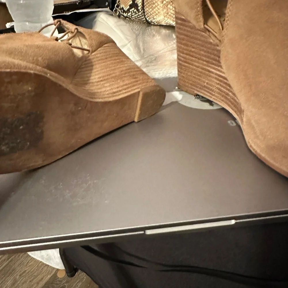 Lucky Brand Tan Suede Wedges